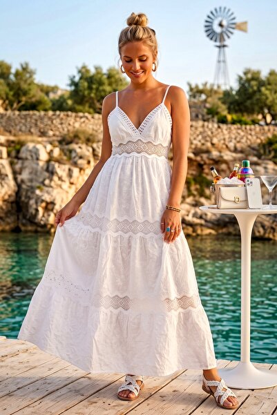 Chiccy Dresses - Ecru - Regular