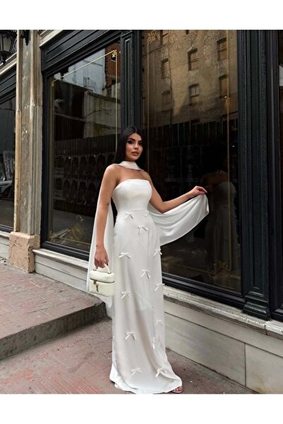 Moda Days Women's White Strapless Maxi Satin Dress with Tulle Shawl and Bow D...
