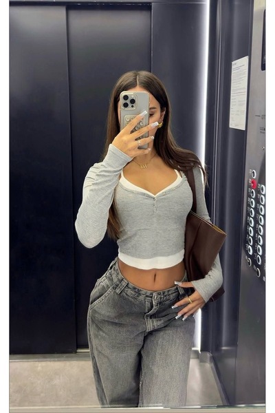 Genel Markalar Kadın Fitilli Çıtçıt Detaylı Uzun Kollu Crop Bluz