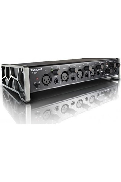 TASCAM US-2x2