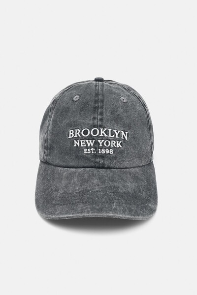Pull & Bear Brooklyn Şapka