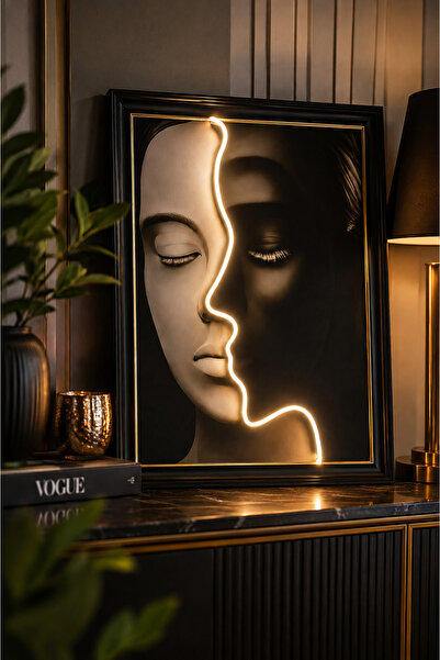 buzz.desgins Dual Face LED’li Işıklı Kadın Tablosu 50x70 cm – Modern Çerçevel...