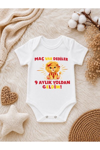 Yıldız Bebem Maç Var Dediler 9 Aylık Yoldan Geldim Baskılı Bebek Zıbını – Asl...