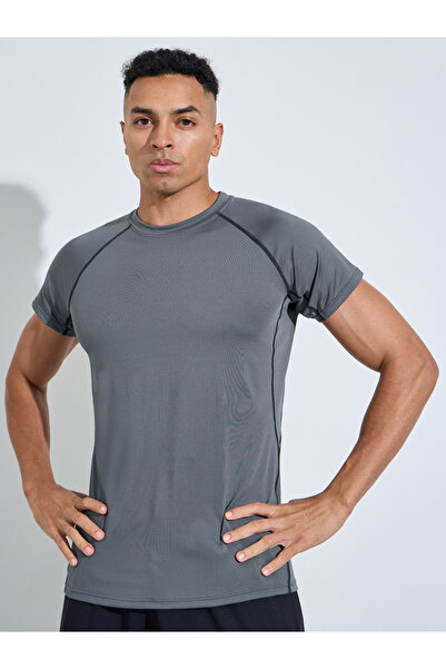 Styli Charcoal Solid Raglan Sleeves Contrast Stitch Running T-Shirt