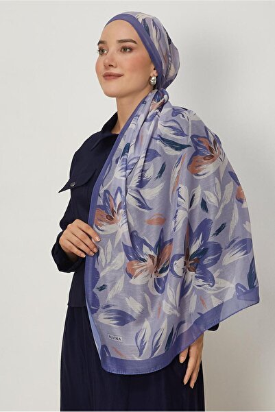 Alvina شال مزين بنقش زهرة أورا 8674