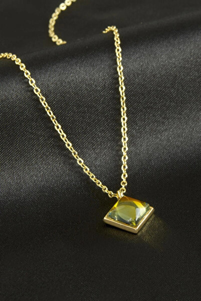 SORA GROUP Square Glass Necklace