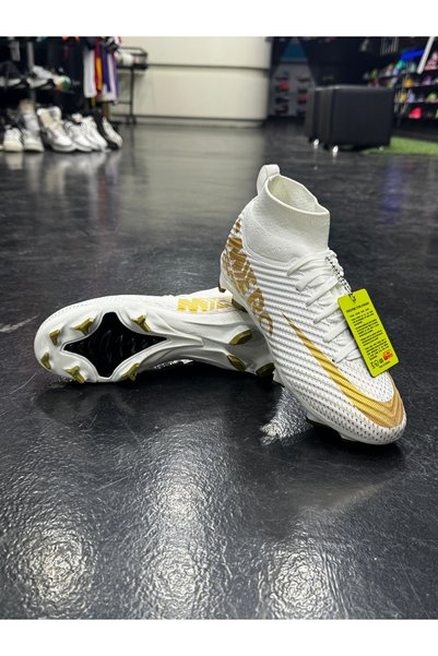 Krampon odası Mercur Professional Football Boot Set