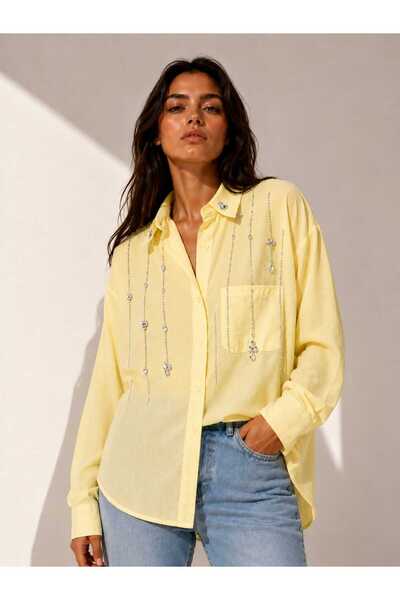 Yumey Oversize Shirt with Stone Accessories