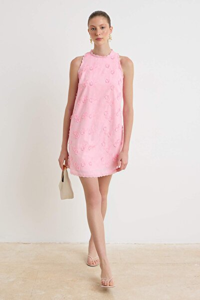Trendyol Collection Rochie scurtă/mini din țesătură roz deschis cu broderie T...