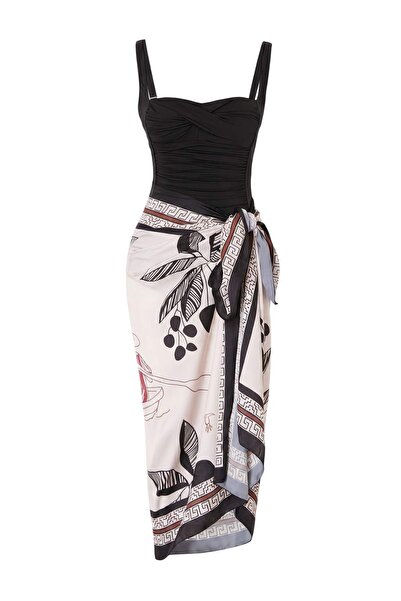 Trendyol Collection طقم ملابس سباحة باريو مكون من قطعتين باللون الأسود TBESS2...