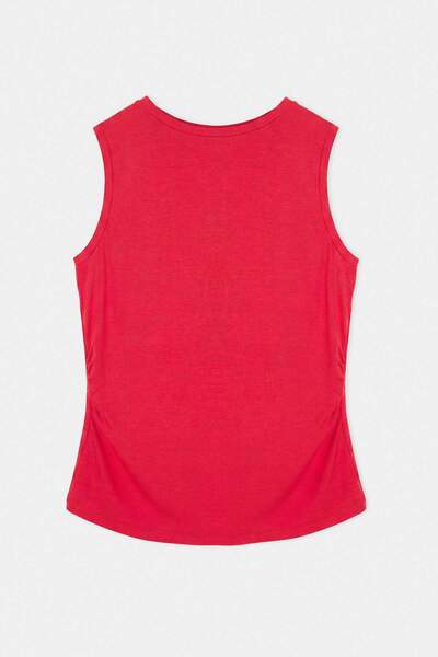 Trendyol Curve Red Fitted/Bodycon Boat Neck Sleeveless Soft Knitted Blouse Tb...