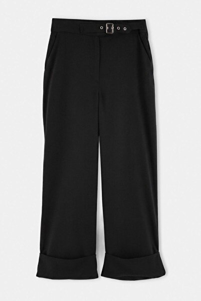 Trendyol Collection Trendyolmilla Wardrobe Essentials – بنطلون ذو أرجل مزدوجة...