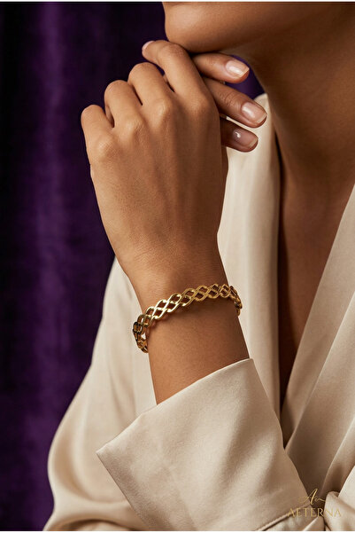 Begondio Minimalist Italian Style Laser Engraved Women's Cuff Bracelet