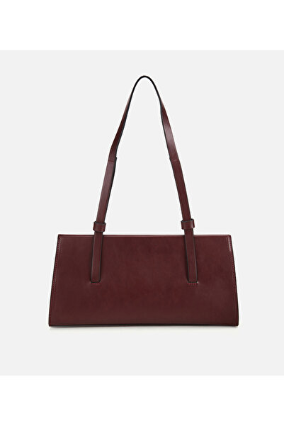 Hotiç Women's Burgundy Magnet Detailed Shoulder Bag