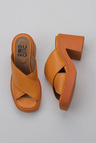 Bueno Shoes Πορτοκαλί δερμάτινες γυναικείες παντόφλες με τακούνι 01wy12703