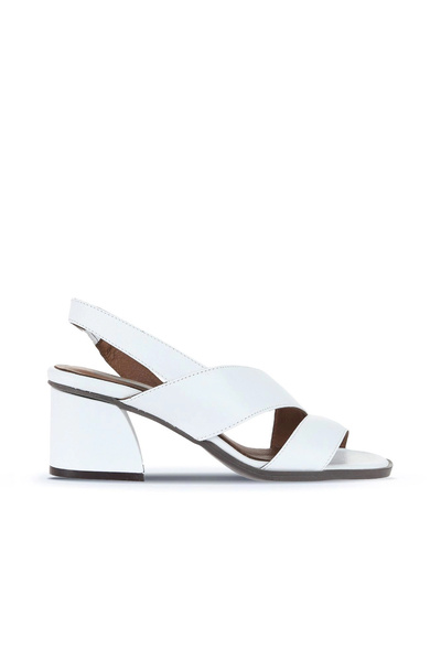 Bueno Shoes صندل نسائي بكعب من الجلد الأبيض 01wa3502