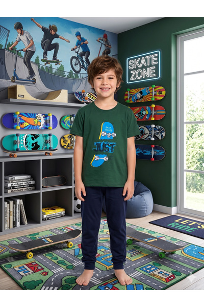 Pajama Shop Set de pijamale pentru băieți, culoare verde, cu model skateboard...