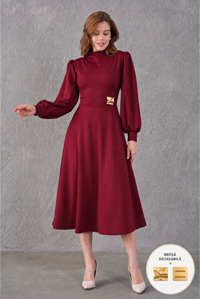 vuvutasarım Rochie de seară midi vișinie, din crep elastic , cu detaliu de br...