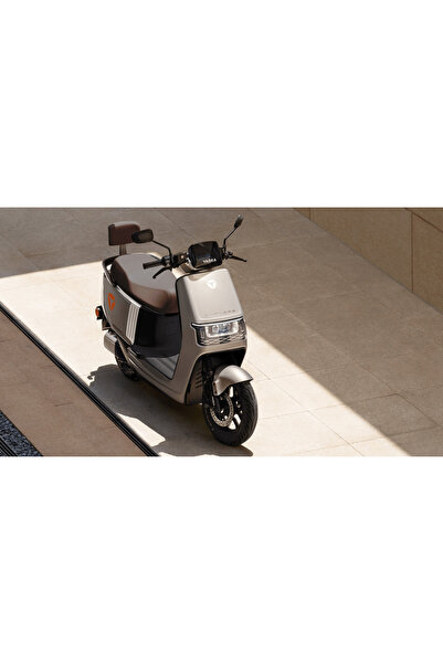 Yadea EPOC Elektrikli Scooter 2000W Motor 90Km Menzil 60 Km/S Hız
