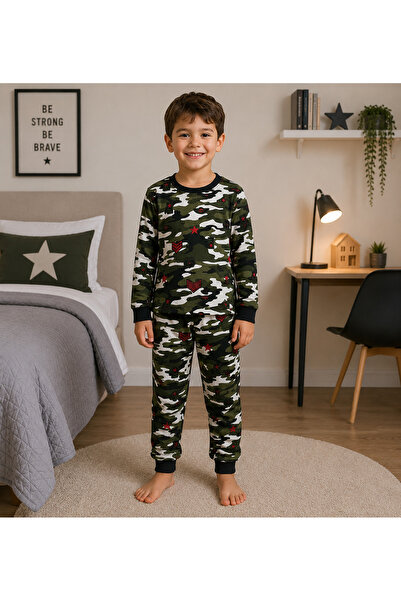 Fil Kids Dečački pamučni flis zeleni kamuflažni set pidžama sa vojničkim uzor...