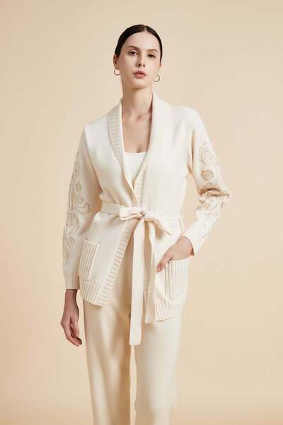 Yola Cardigan with Long Sleeves and Pockets