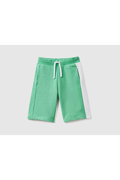 United Colors of Benetton Boys' Shorts with Side Stripes
