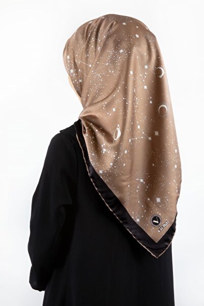 VİOLLA Twill Galaksi Desenli Bej Renkli 90x90 Eşarp (İpek İçermez) Kenar Diki...