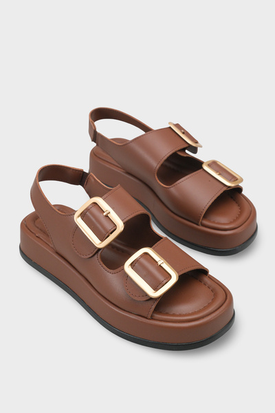 Capone Outfitters Дамски сандали Denice с двоен ток и катарама