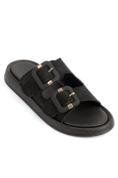 Capone Outfitters Γυναικείες παντόφλες Madelene με ίσιο τακούνι και δύο αγκράφες