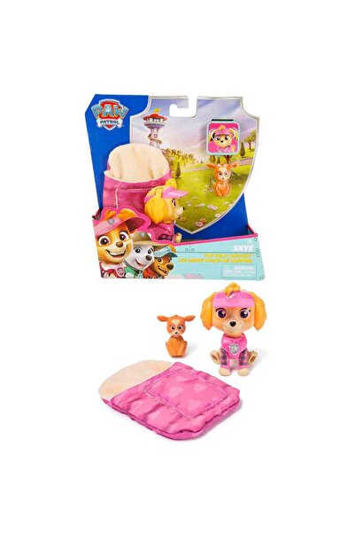 PAW PATROL Yavru Köpek Kampı ve Figür Seti - Skye