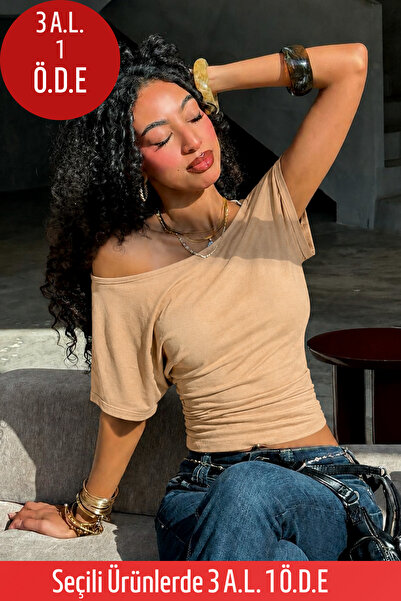 COMBİNE MİCHAİL Women's Off-Shoulder Beige Crop T-Shirt