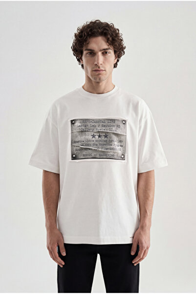 Machinist Men's Patchwork Printed Oversize T-Shirt Ecru