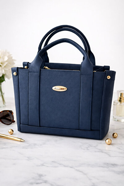 DEZMOND Milano Elegance Hand and Shoulder Bag
