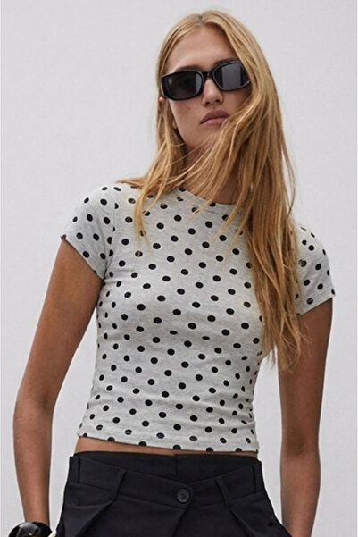 Şiir SURRA Slim Fit Kısa Kollu Bisiklet Yaka Puantiye Jakarlı Kadın Bluz & Ka...