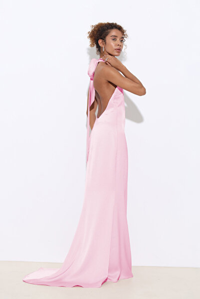 Mozto Halley Pembe Kuyruklu Maxi Saten Elbise