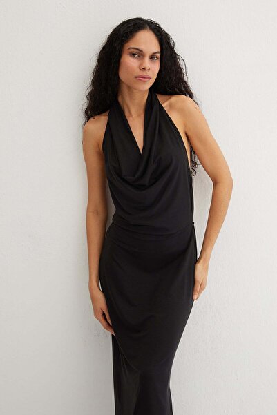 Silk and Cashmere Siyah Ultralight Sırtı Açık Elbise