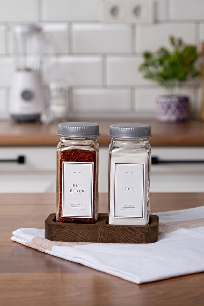 Mienda Home 2-Piece Glass Salt and Pepper Shakers with Wooden Stand White