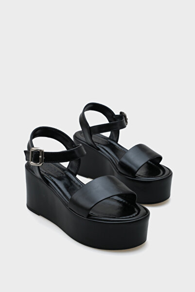 Capone Outfitters Dámske sandále Donna Platform s jedným remienkom