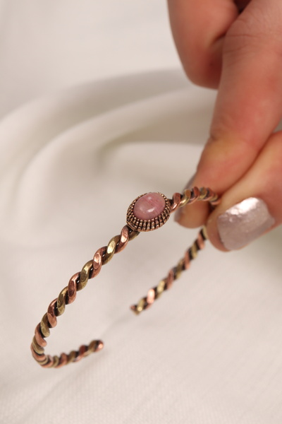 Süspüs Accessories 2 Renk Burgu Model Rodonit Taşlı Bakır Bilezik