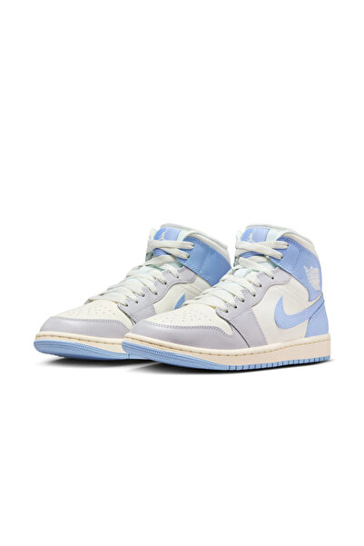 Nike Air Jordan 1 Mid 👟 - Şıklık ve Konfor Bir Arada