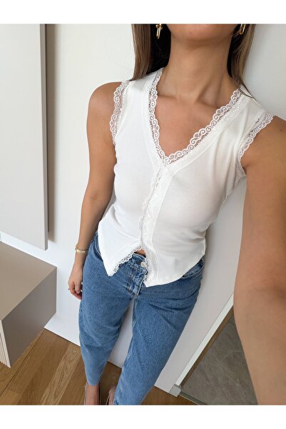 MERVE AKSOY Larisa Dantelli Atlet - Ekru