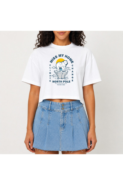 URBANTRENDSTORE Crop T-shirt με λευκό σχέδιο, άνετη εφαρμογή, ακατέργαστη κοπ...