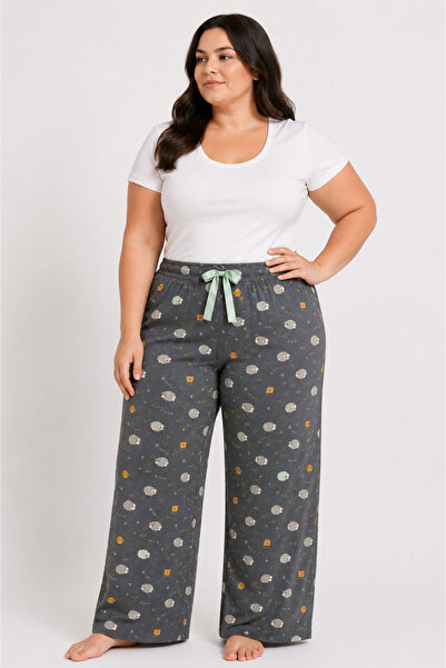 FORMO Pantaloni de pijama supradimensionați din viscoză cu model, cu picior d...
