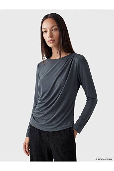 LC Waikiki Rmz Gi̇yi̇m Farkiyla Zero Roba Collar Gathered Blouse