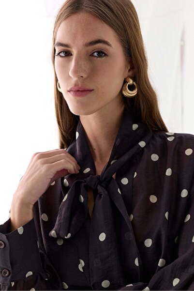 Lencie Polka Dot Scarf Detailed Blouse Brown