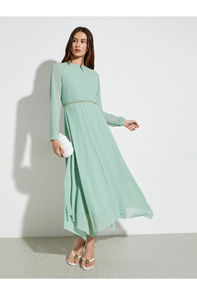 Styli Green A-Line Maxi Dress with Waist Chain