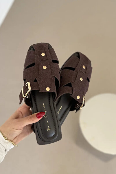 Banksy Zuzu Stone Detailed Fisherman Model Daily Slippers