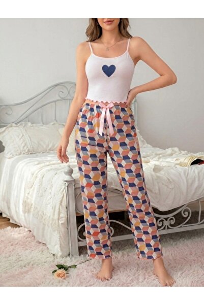 Nice Model Women's 2-Piece Pajama Set with Soft Details and Thin Straps, Styl...
