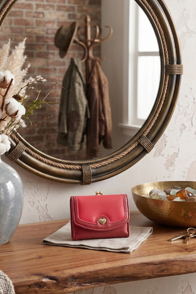 shop Red Heart Detailed Women's Wallet Stylish Small Card Holder Wallet