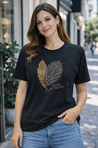 LOVE YUVARLAK YAKA TAŞLI T-SHIRT